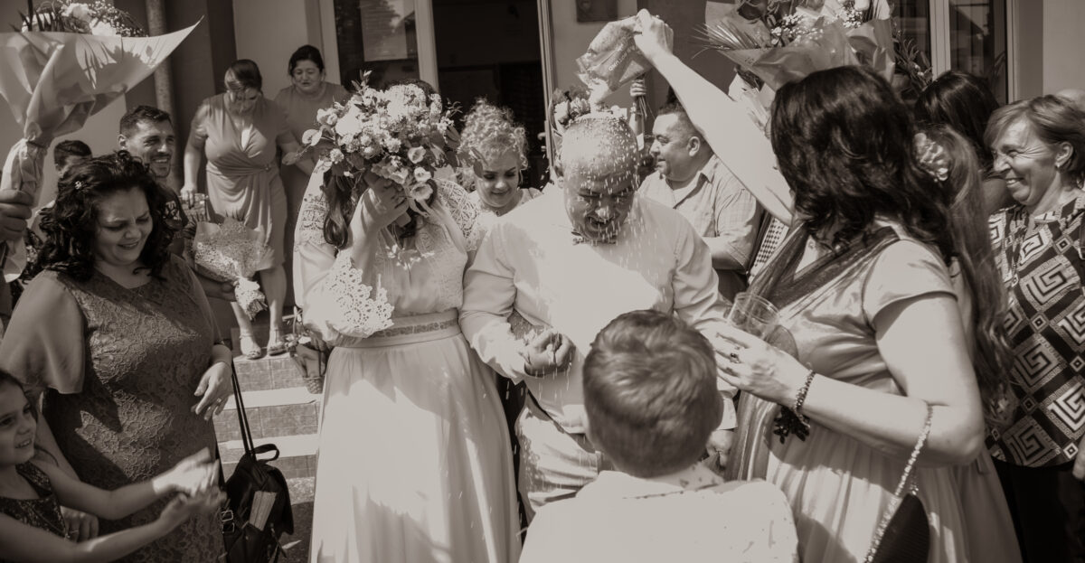 Fotograf nuntă, botez, evenimente Mioveni, Câmpulung, Pitești, București